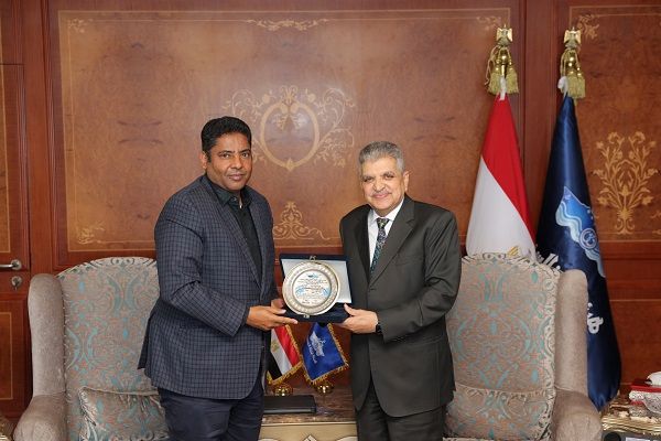 صورة مقال بحري