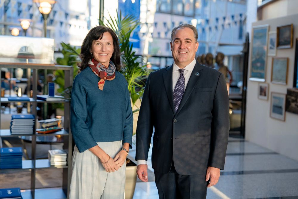 Kimberly Mathisen (CEO, HUB Ocean) & Joe Kramek (President & CEO, World Shipping Council) 