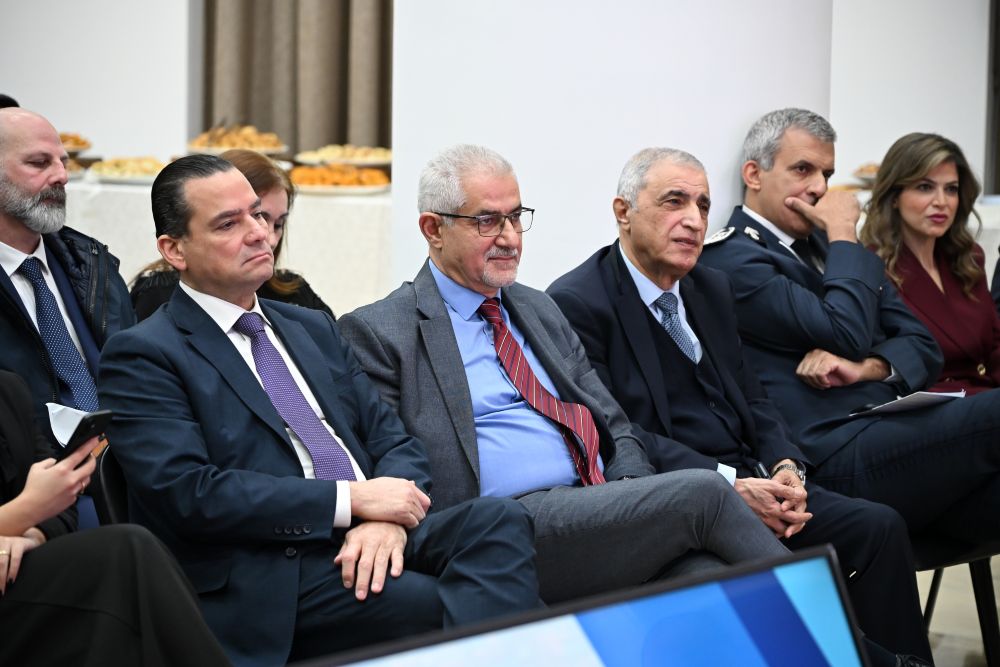 صورة مقال بحري