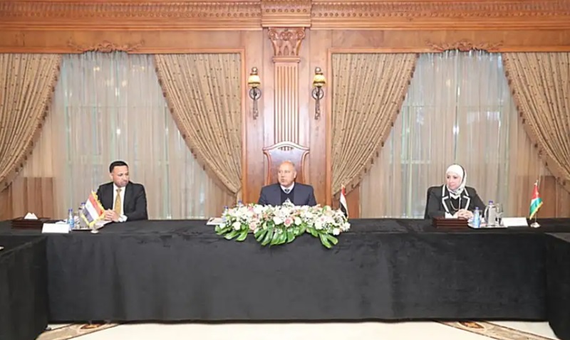 صورة مقال بحري
