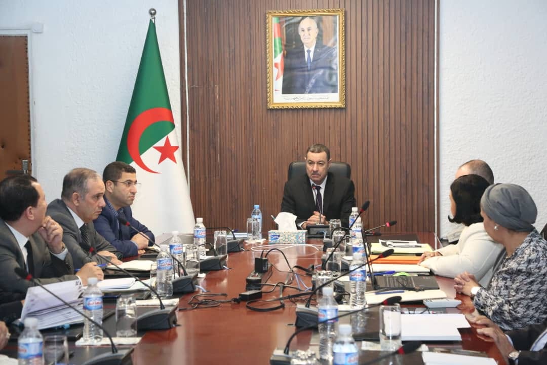 صورة مقال بحري