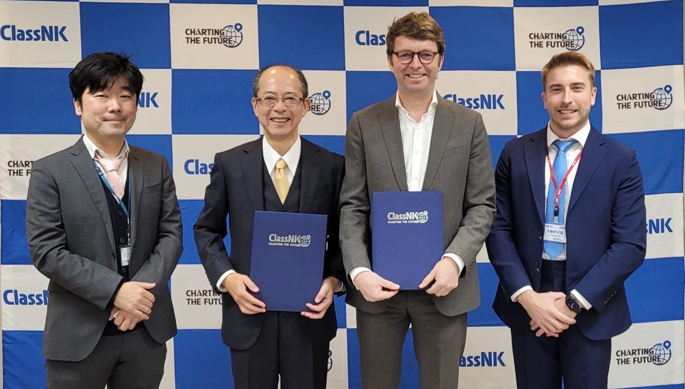 (L-R) ClassNK representatives together with OceanScore’s Managing Director Albrecht Grell and Head of Commercial APAC Leo Grayson. Photo: OceanScore