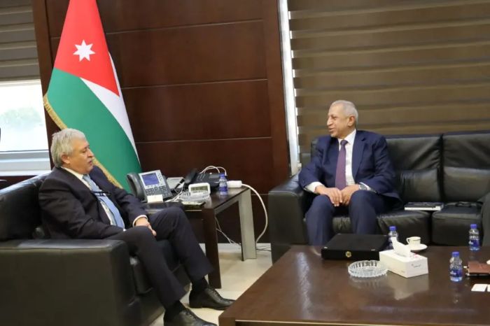 صورة مقال بحري