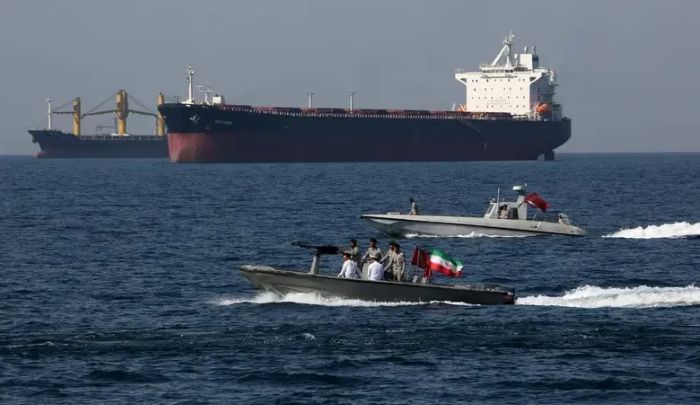 صورة مقال بحري