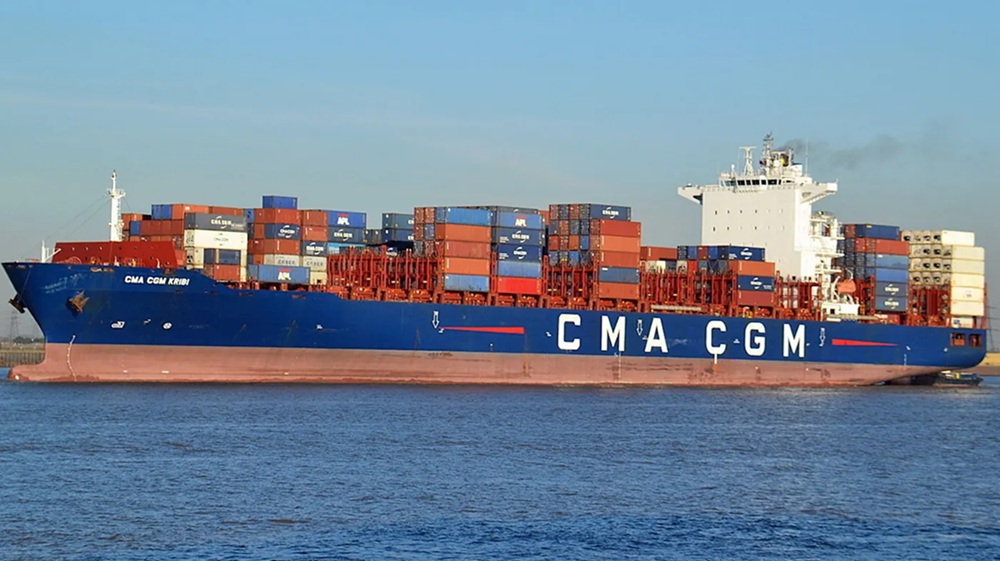 The CMA CGM Kribi. Traffic through the Strait of Hormuz has slowed to a trickle since start of the conflict © Bob Scott/shipspotting.com