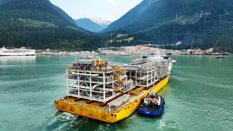 Arrival of new LNG modules at Woodfibre LNG facilityWoodfibre LNG