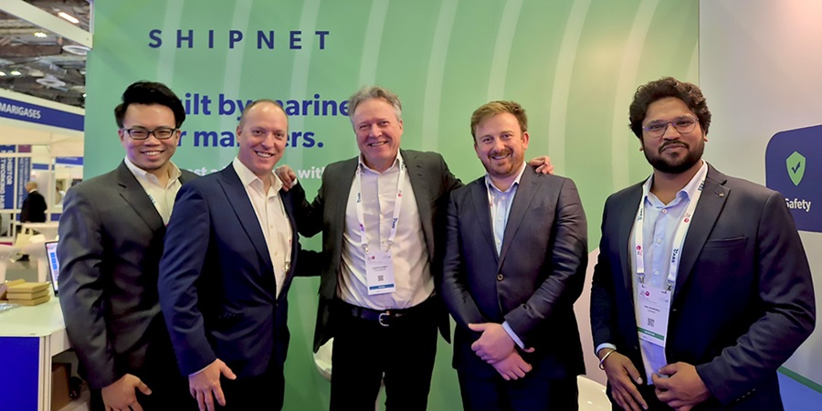 (L-R) Gary Yeow, Head of Sales APAC at Procureship; Andrew Ward, Sales Director at Shipnet; Carsten Schmidt, VP of Sales at Procureship; Niall Jack, Product Director at Shipnet; Anil Bhardwaj, Product Manager at Shipnet.