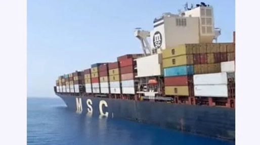 MSC Antonia aground in the Red Sea shot from rescue tugs (YouTube)