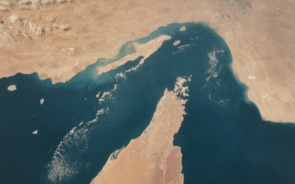 صورة مقال بحري