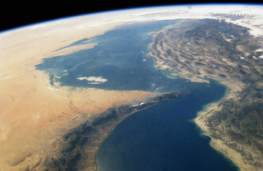 صورة مقال بحري