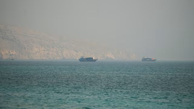 صورة مقال بحري